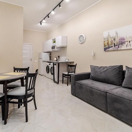 리비프 Luxury Flat In Downtown 2 아파트 외부 사진
